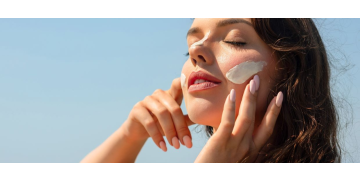 Cat de des aplici crema de protectie solara? Sfaturi si recomandari