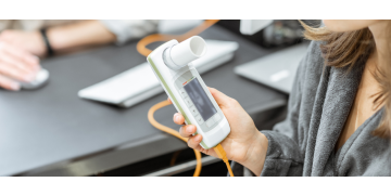 Ce este, cum se foloseste si cum te ajuta un spirometru?