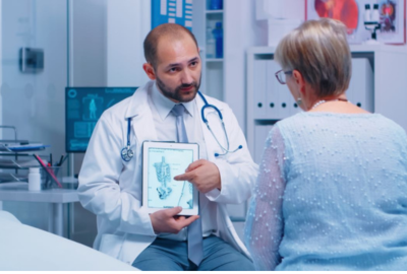 Osteomalacia sau boala oaselor moi – ce este si ce simptome prezinta aceasta afectiune?