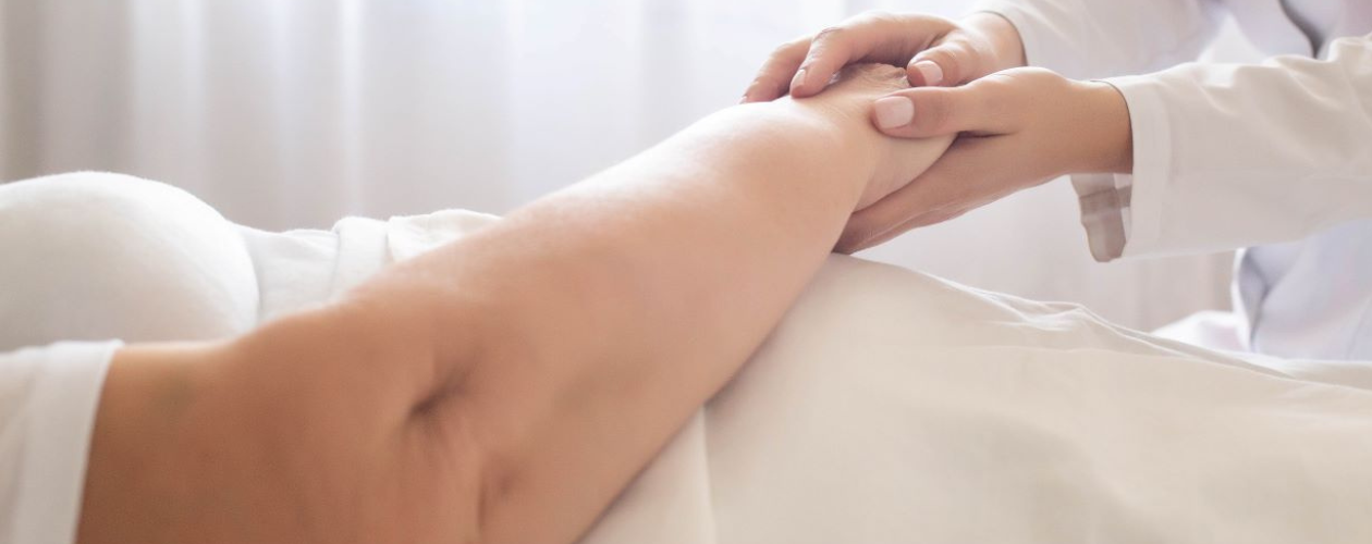 Escarele de decubit  – Factori care inlesnesc aparitia escarelor si metode de preventie