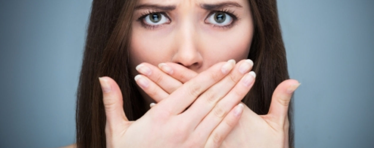 Halitoza: cauze, remedii