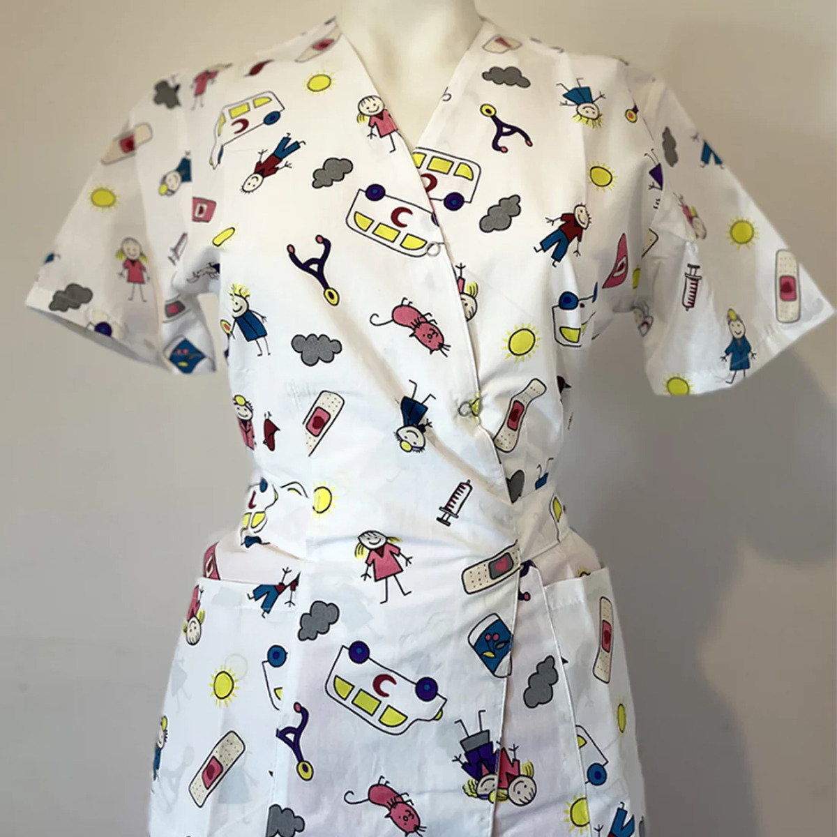Bluza medicala kimono alba cu imprimeu, model Kids - XXL